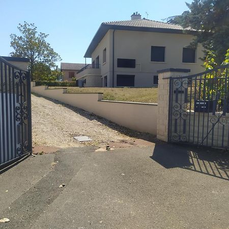 Suite Mansardee Independante, 25Min Lyon-Villefranche Chazay-d'Azergues 外观 照片